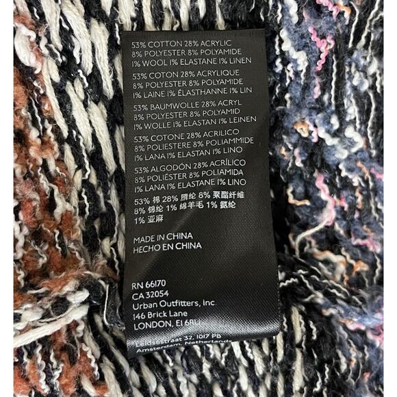 Anthropologie Pilcro Magda Knit Poncho Sweater Boho Fringe Size Medium / Large - Picture 11 of 11